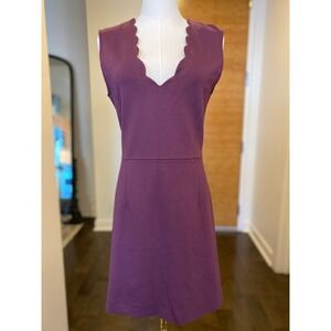 French Connection Scalloped Neck V Neck Sleeveless Sheath Dress Plum Purple Sz 6